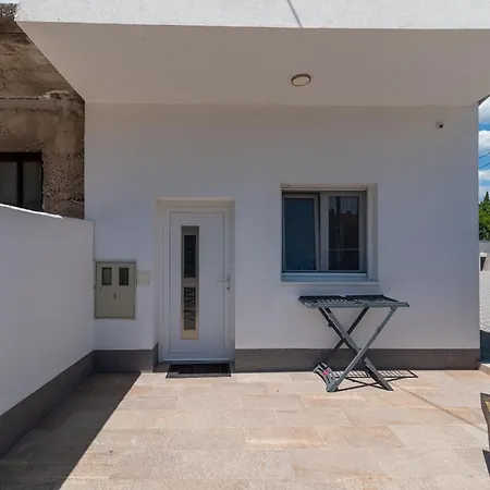 Dino Apartament Trogir