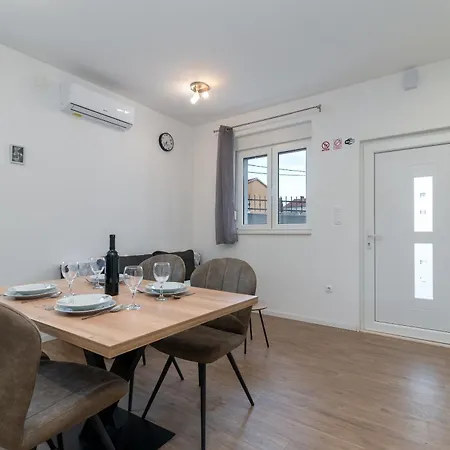 Dino Appartement *