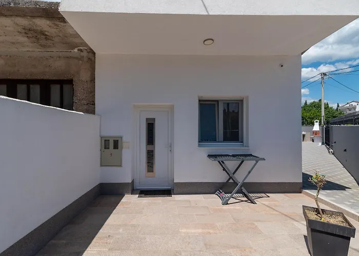 Dino Apartament Trogir