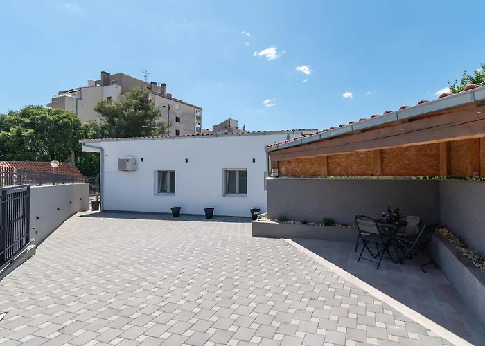 Appartement Dino Trogir
